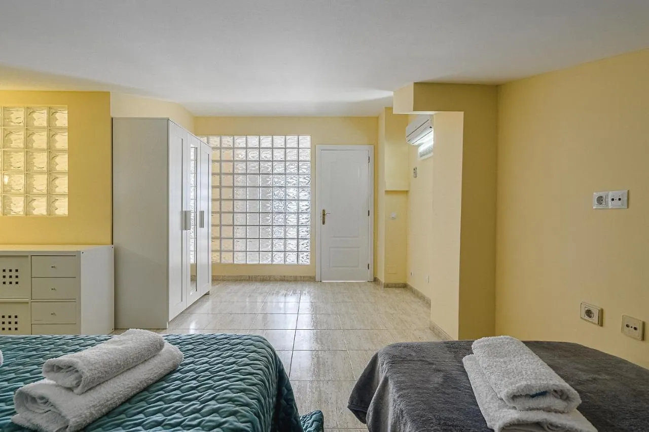 Apartment Red Large Family Apartment, Three Floors, 10 Guests Costa Adeje  Spain