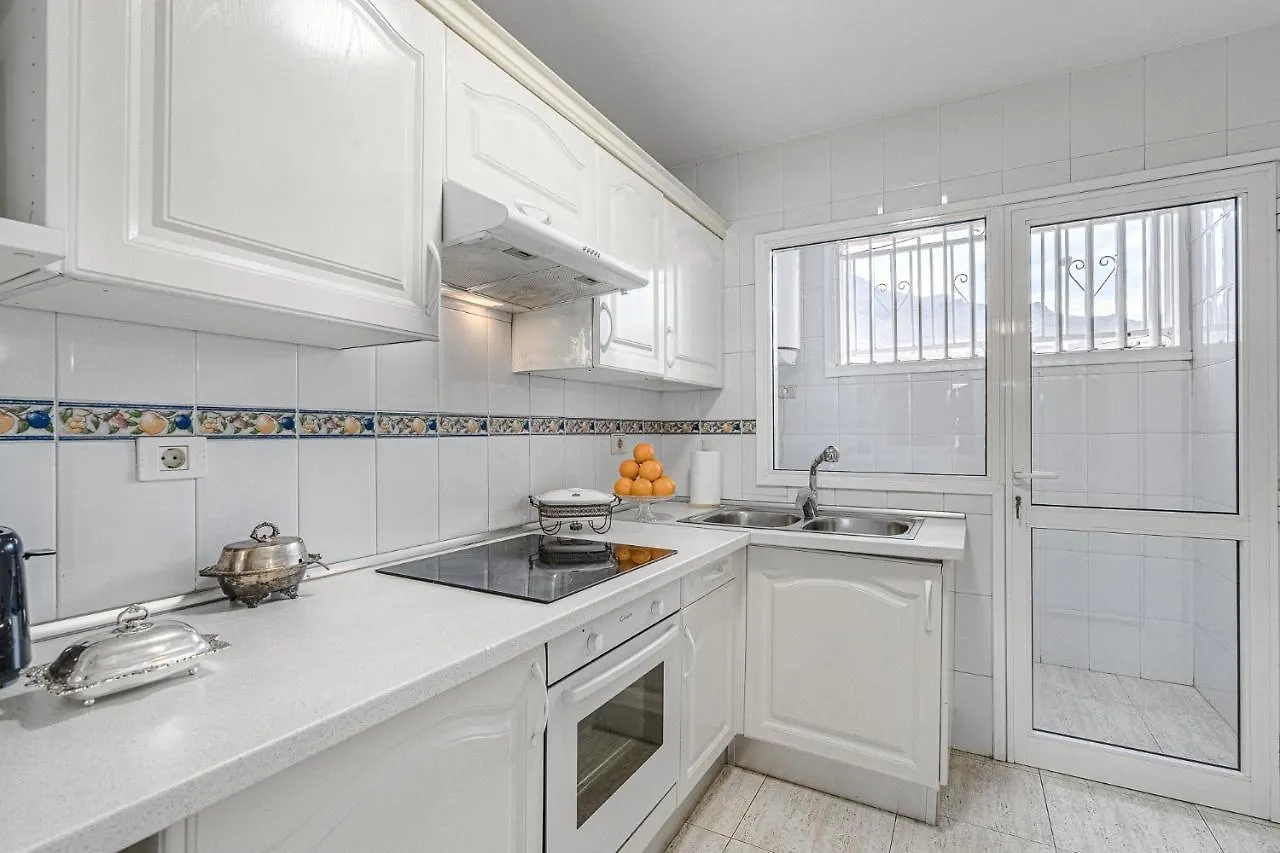 Apartment Red Large Family Apartment, Three Floors, 10 Guests Costa Adeje  Spain