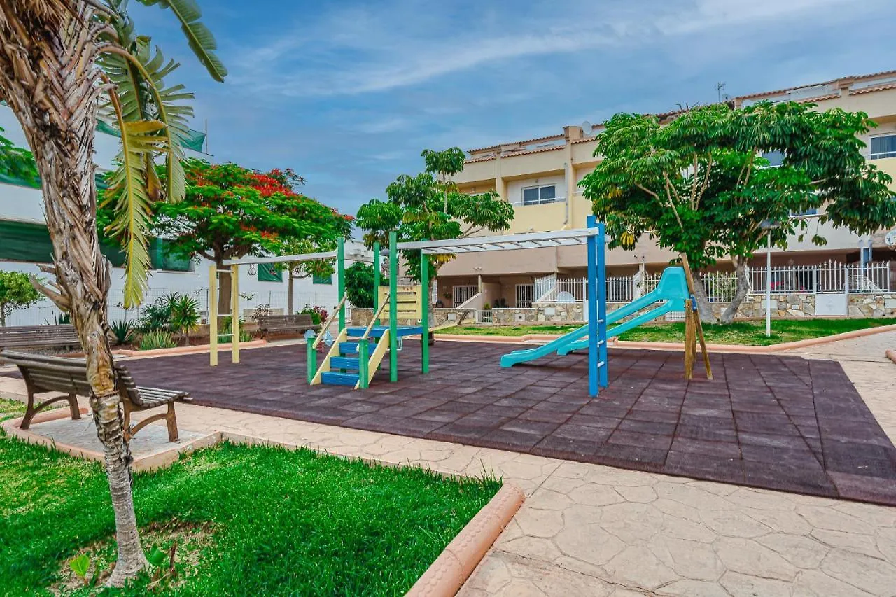 Apartment Red Large Family Apartment, Three Floors, 10 Guests Costa Adeje