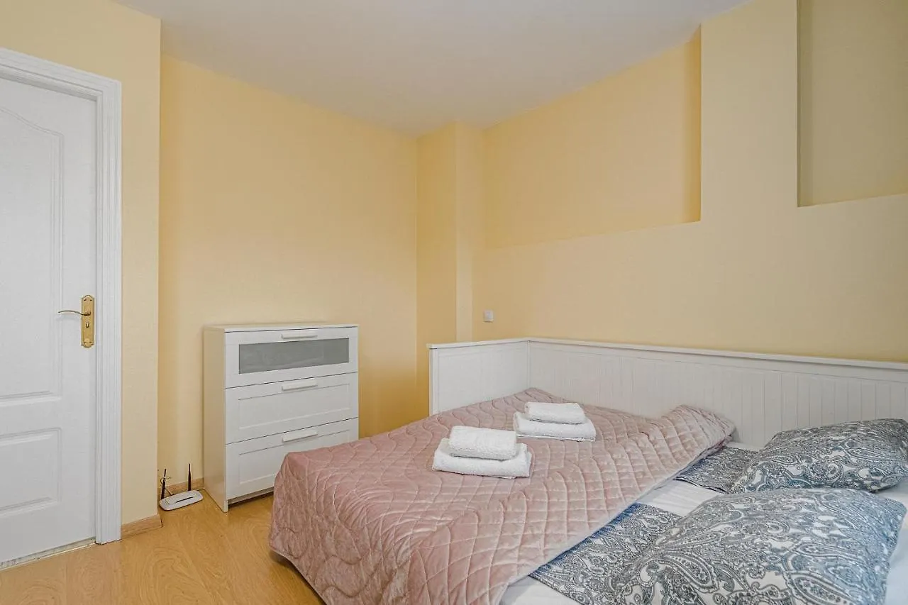 Red Large Family Apartment, Three Floors, 10 Guests Costa Adeje  0*, Costa Adeje (Tenerife) Spain