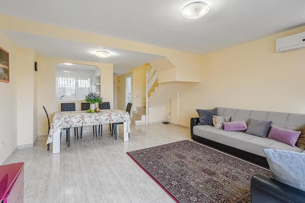 Apartment Red Large Family Apartment, Three Floors, 10 Guests Costa Adeje  Spain