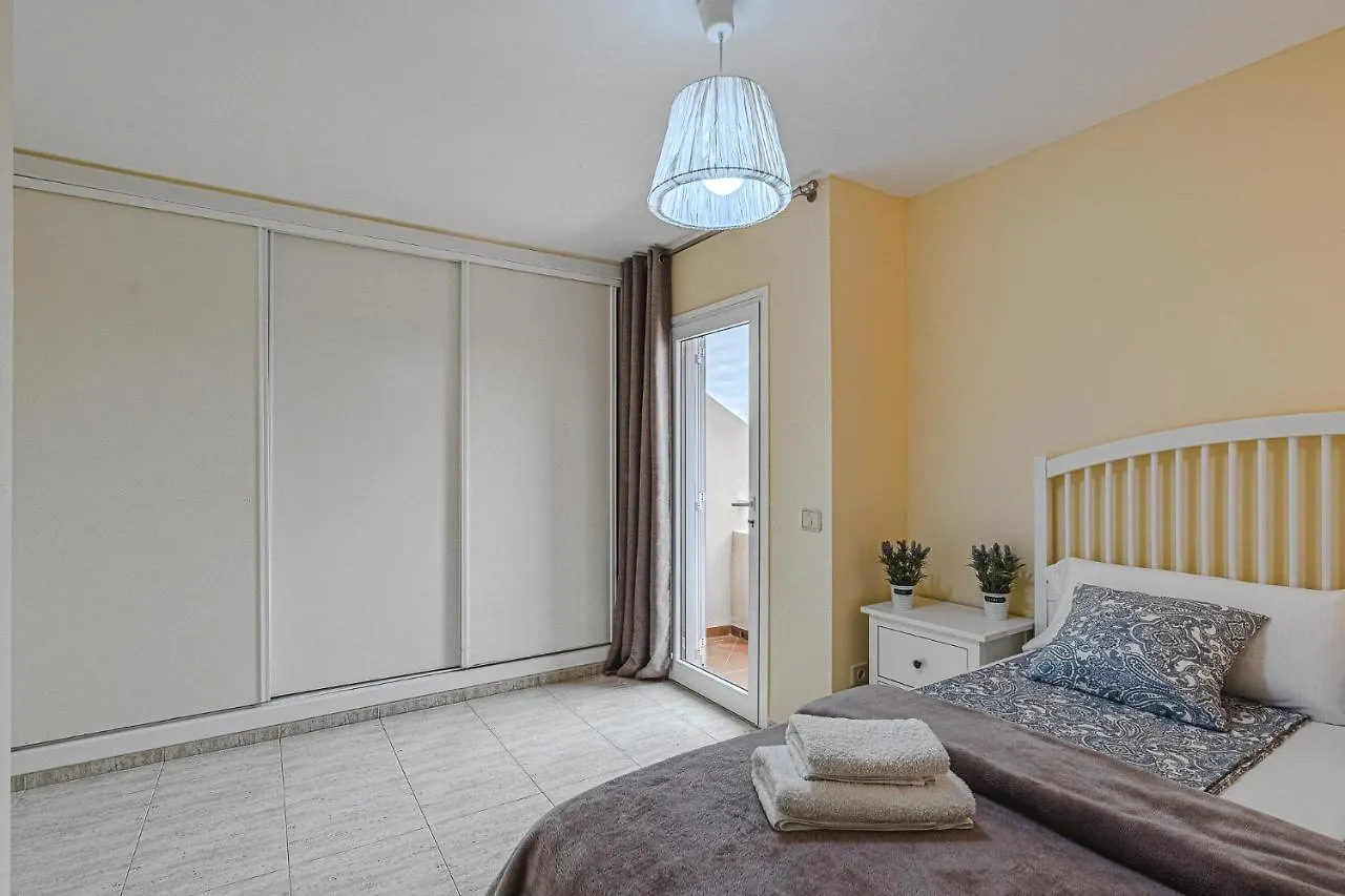 Apartment Red Large Family Apartment, Three Floors, 10 Guests Costa Adeje