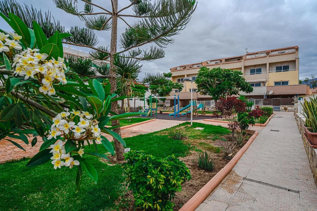 Apartment Red Large Family Apartment, Three Floors, 10 Guests Costa Adeje