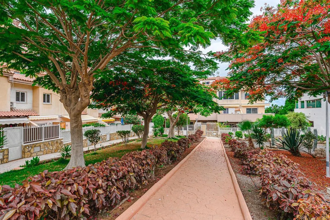 Red Large Family Apartment, Three Floors, 10 Guests Costa Adeje  Spain